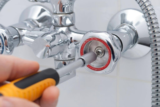 5 Simple Plumbing Repairs You Can Tackle at Home